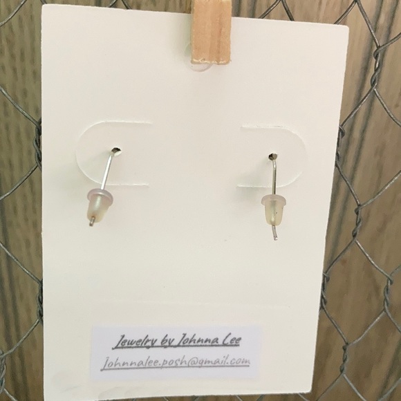 🛍️Stunning Fashion Earrings 🛍️3 for $13🛍️ SALE!! - Picture 4 of 4